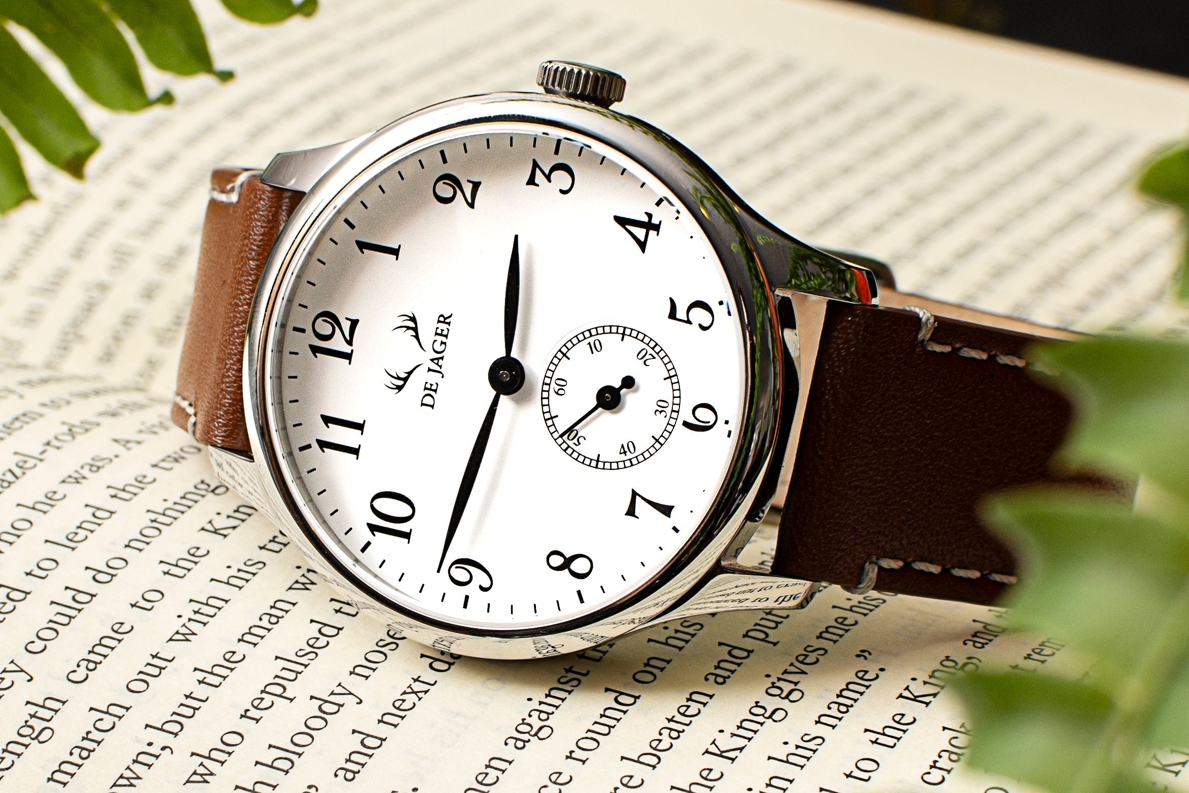 DeJager Classic dress watch with 40mm case and genuine leather strap